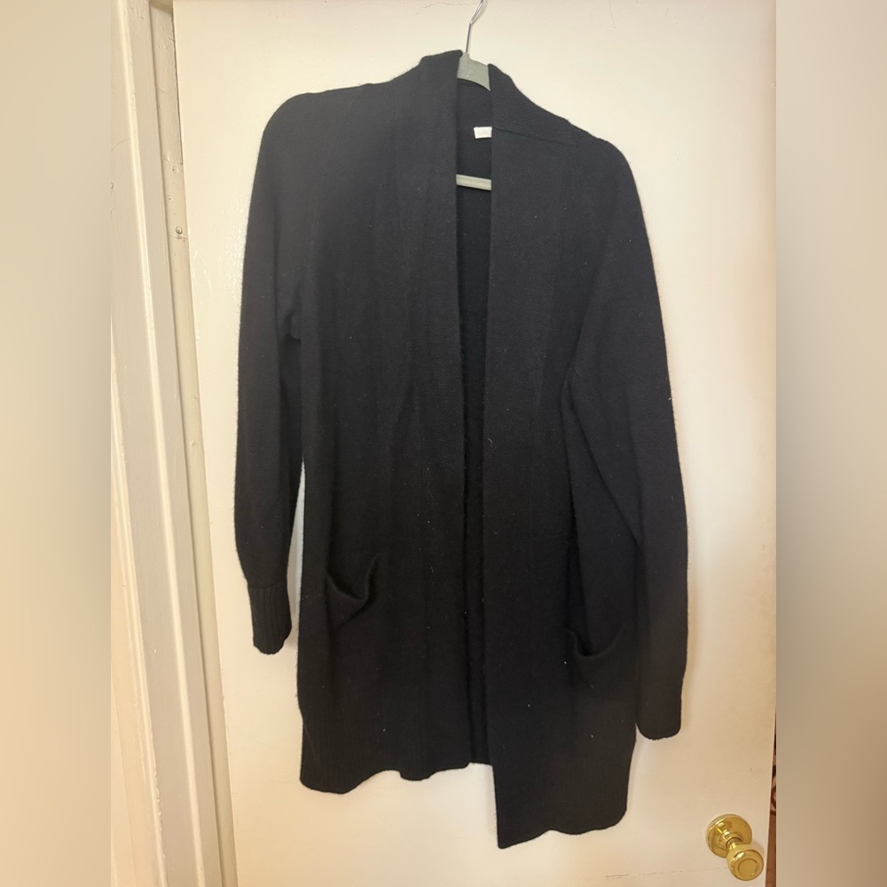 Vince cashmere cardigan medium black